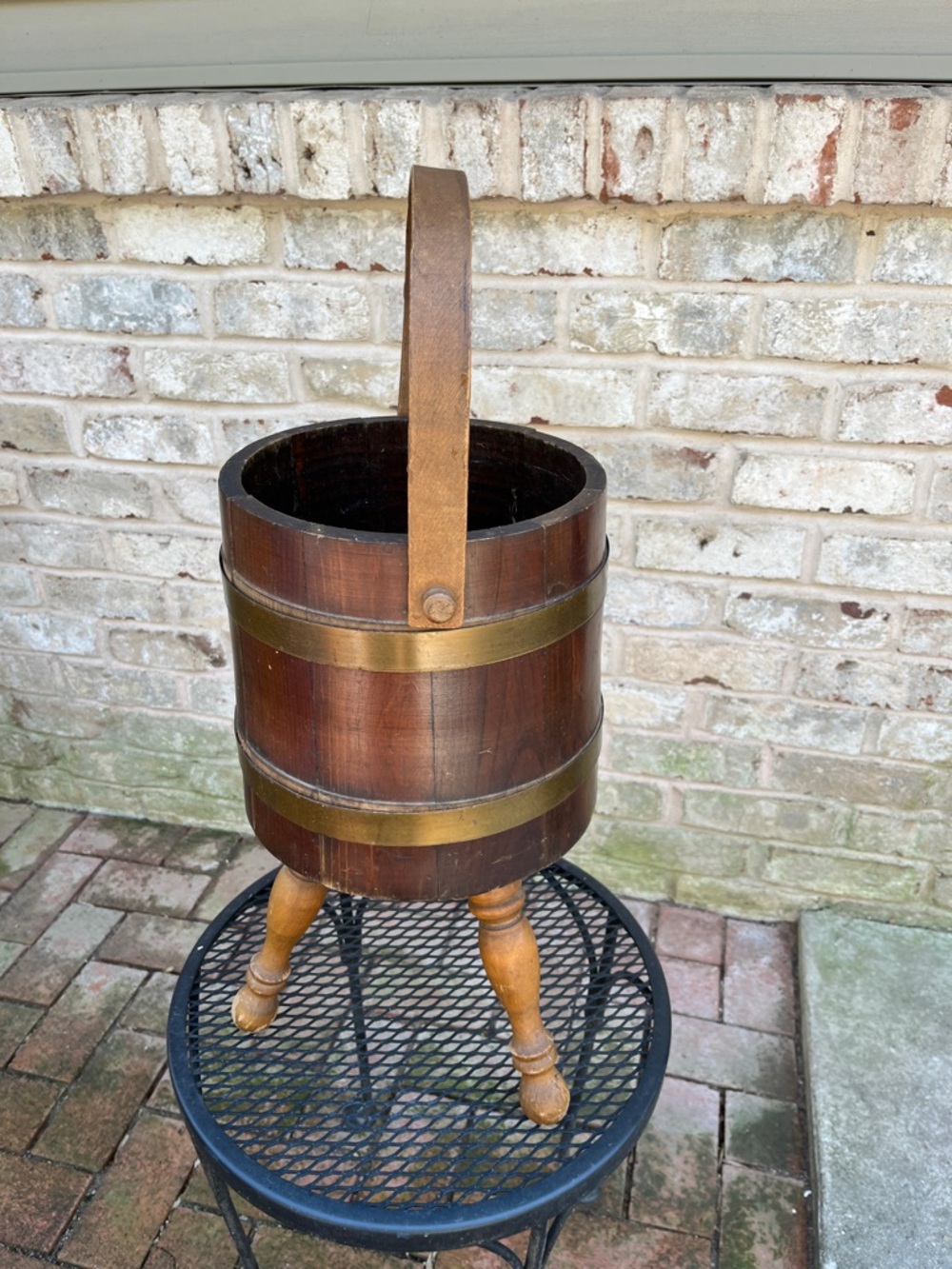 Vintage MCM Wood and brass Barrel Bucket Plant Stand W/ Tripod Wooden Legs 19” - Picture 2 of 6